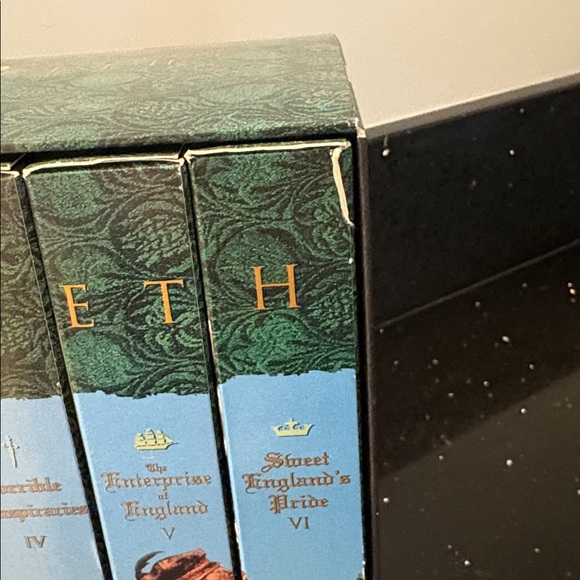 BBC Video - Elizabeth R (VHS, 1995, 6-Tape Set) Glenda Jackson Historical Drama - Picture 12 of 13